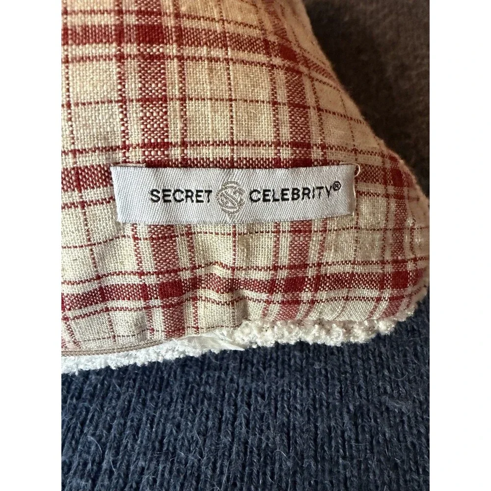 Secret Celebrity secret celebrity